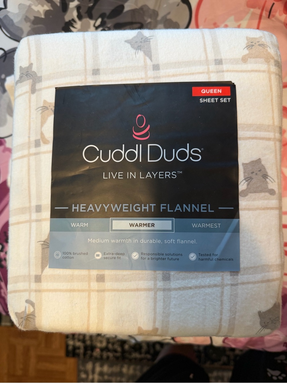 Cuddl Duds Queen Heavyweight Flannel Sheet Set in Cream with cats Plaid New